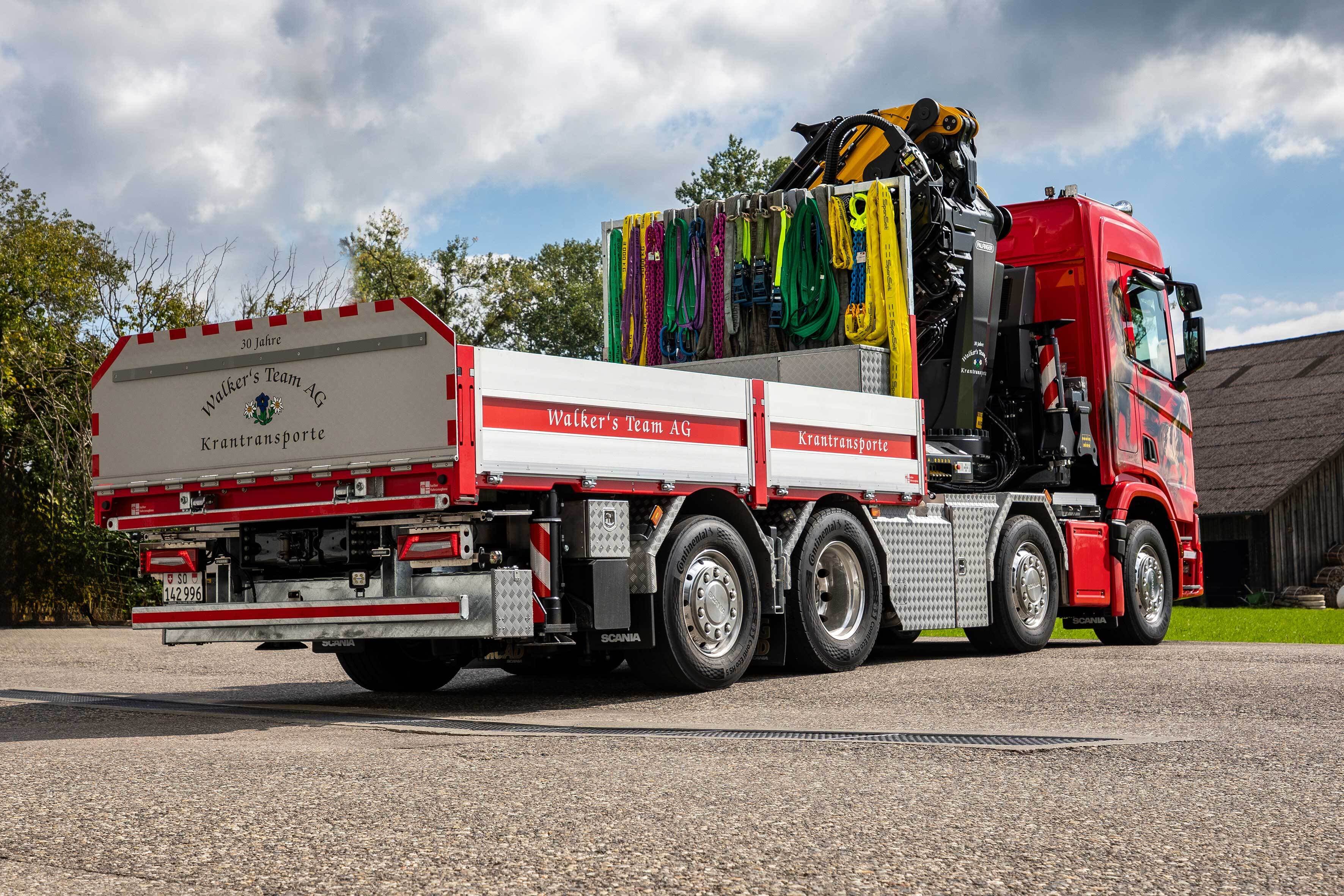 Walker's Team AG MUSTANG Kranlastwagen - Scania mit Palfinger Kran