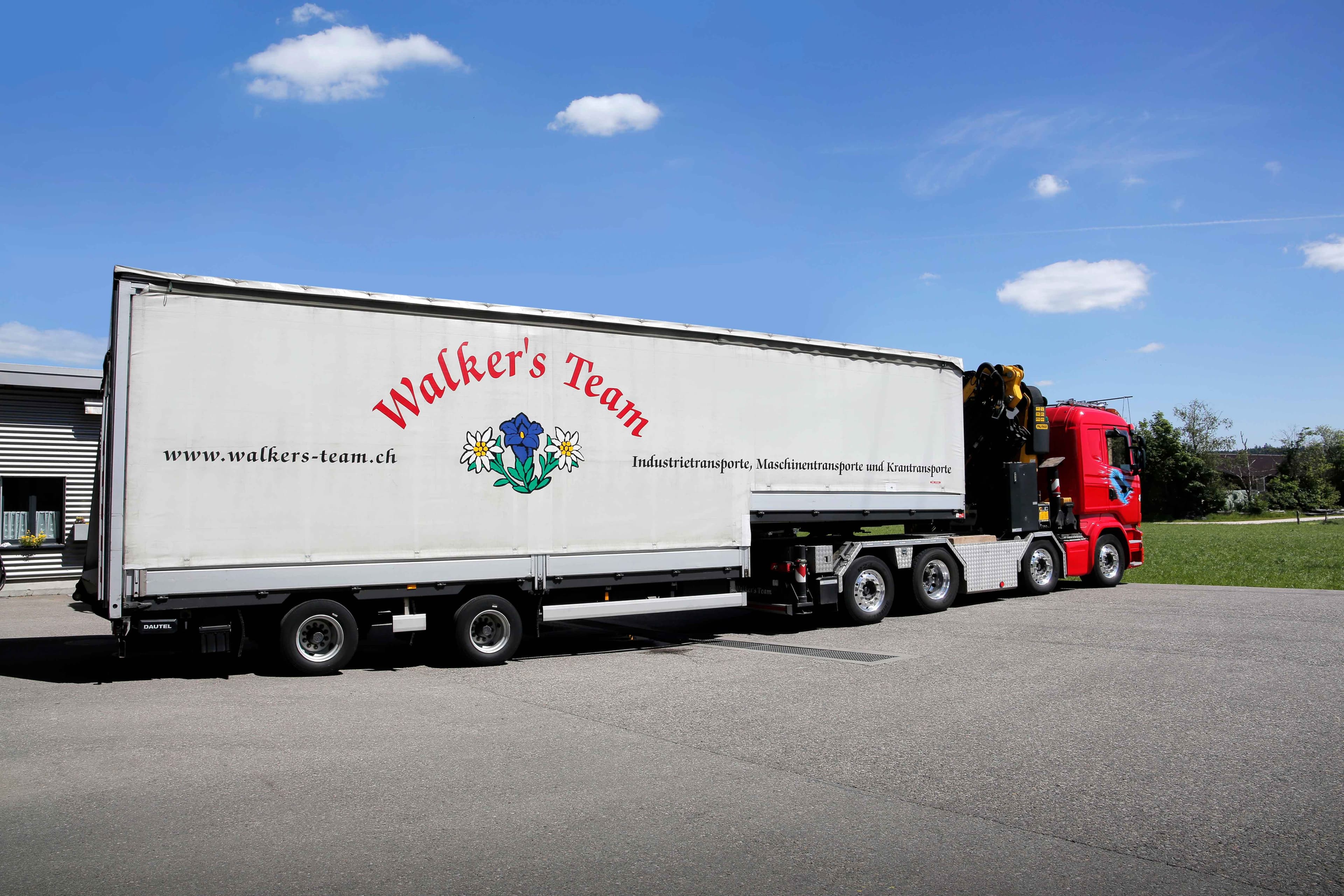 JUMBO Sattelanhänger - Geschlossener Auflieger für Spezialtransporte